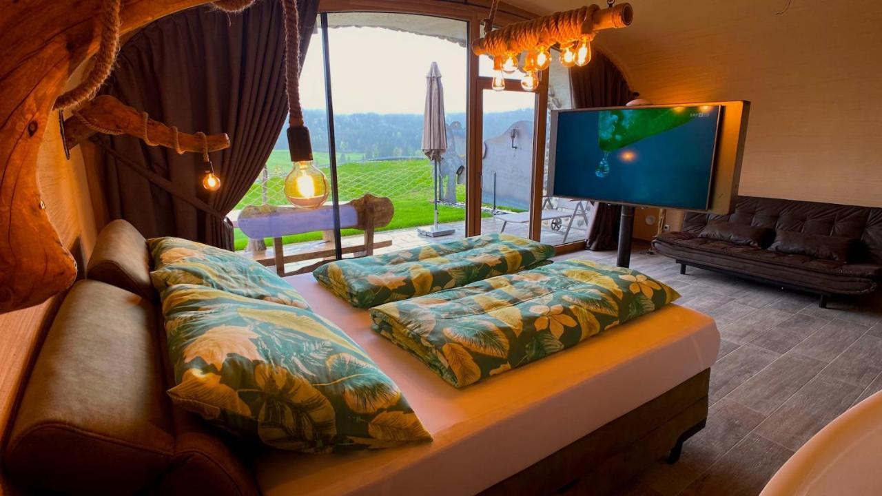 Erdhaeuser Und Apartments Mit Seeblick Und Alleinlage ไวส์เซินซี ภายนอก รูปภาพ