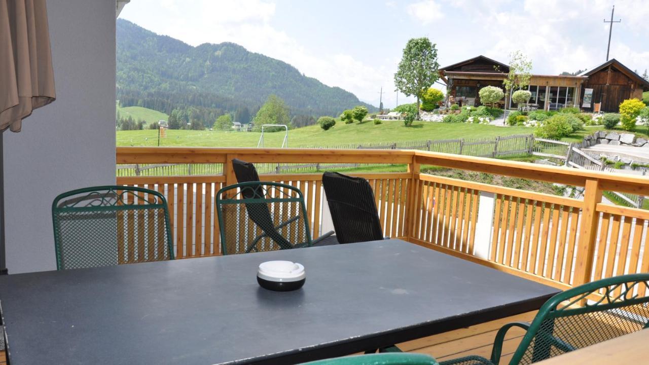 Erdhaeuser Und Apartments Mit Seeblick Und Alleinlage ไวส์เซินซี ภายนอก รูปภาพ