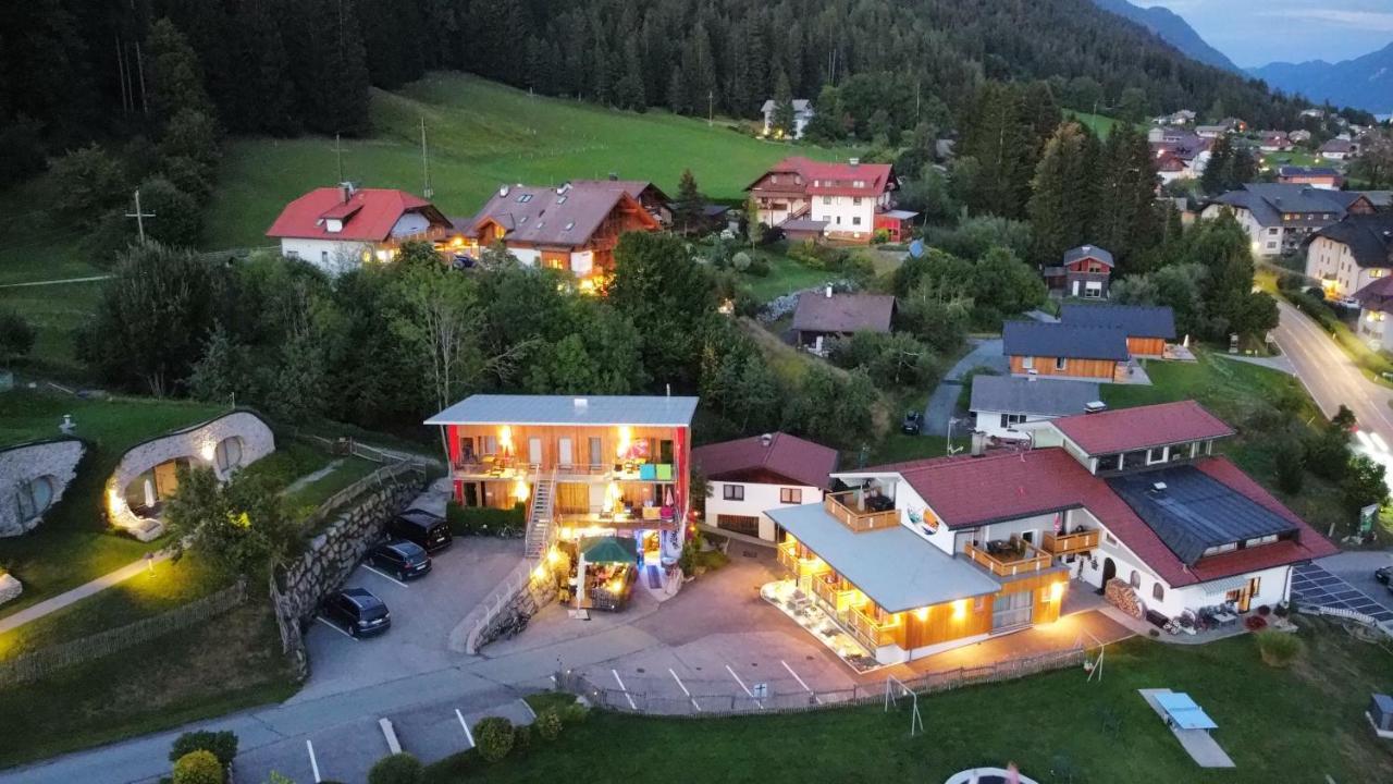 Erdhaeuser Und Apartments Mit Seeblick Und Alleinlage ไวส์เซินซี ภายนอก รูปภาพ